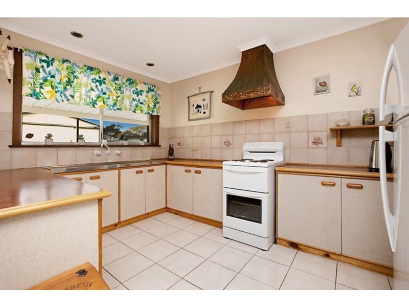 25 Ariadne Crescent, Modbury Heights SA 5092
