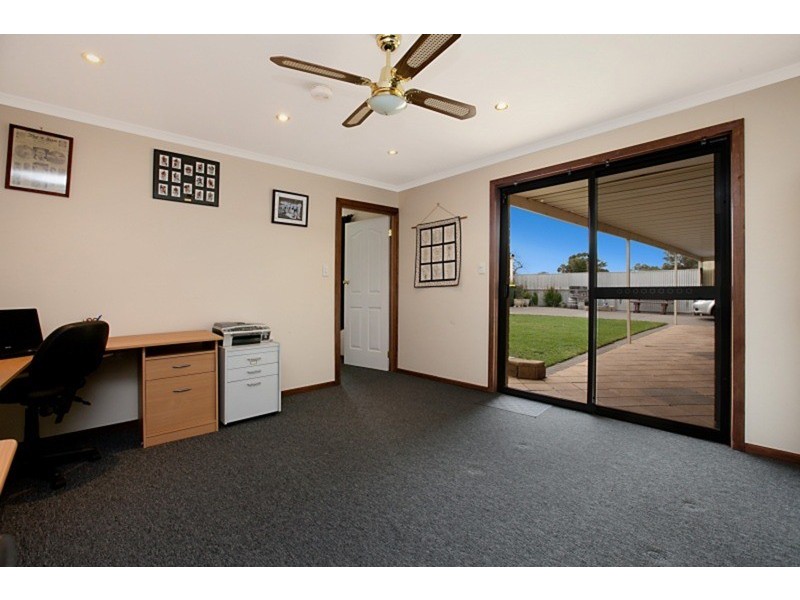 25 Ariadne Crescent, Modbury Heights SA 5092