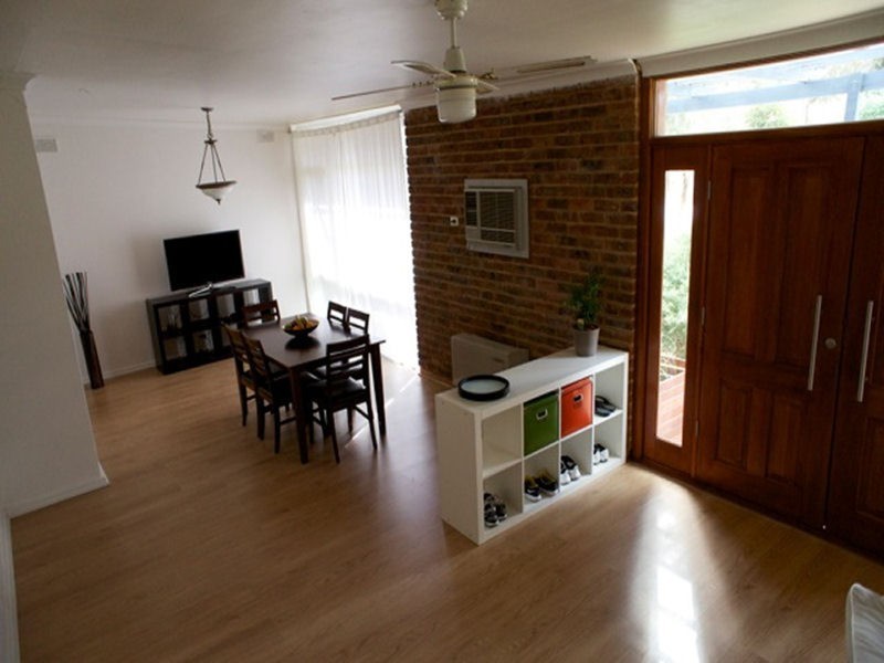 7 Vinall Road, Modbury SA 5092