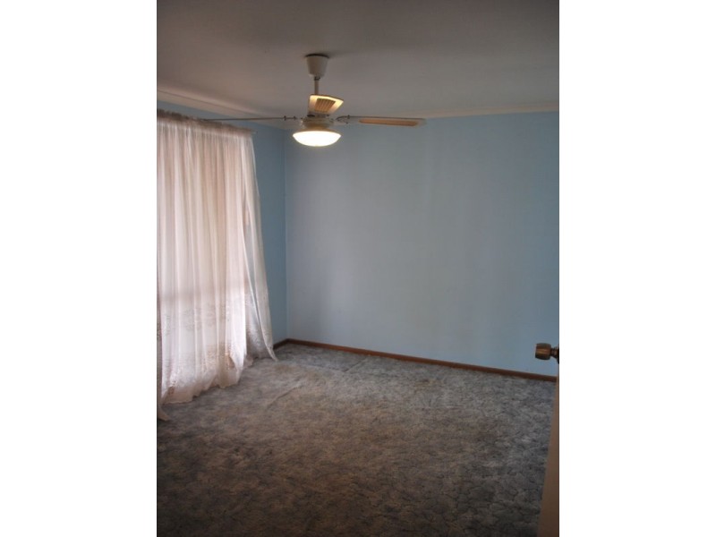 6 Luke Avenue, Salisbury Downs SA 5108