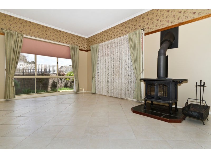 1 Manchester Court, Golden Grove SA 5125