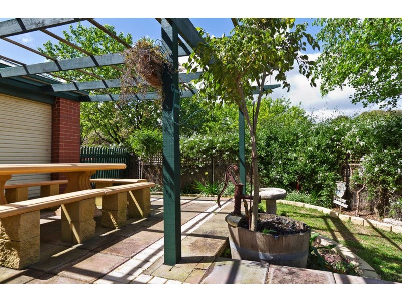 1 Manchester Court, Golden Grove SA 5125