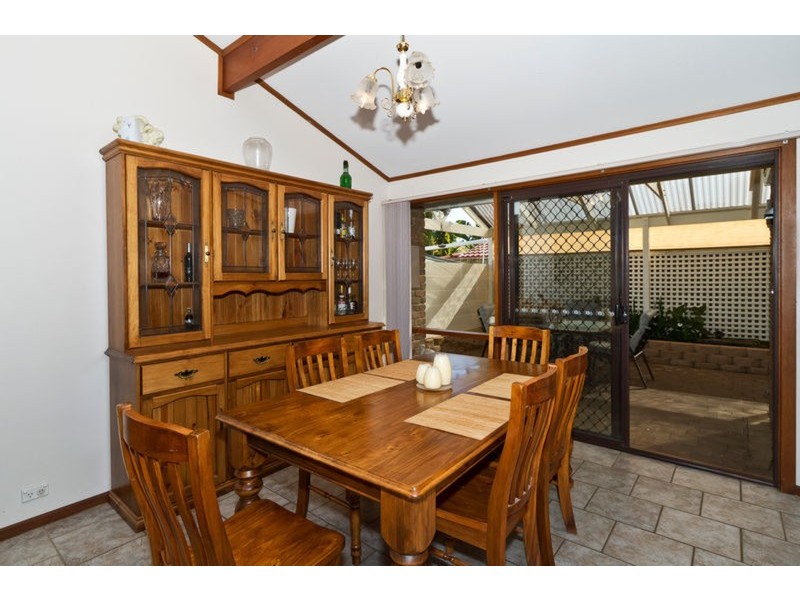 24 Zinfandel  Avenue, Wynn Vale SA 5127