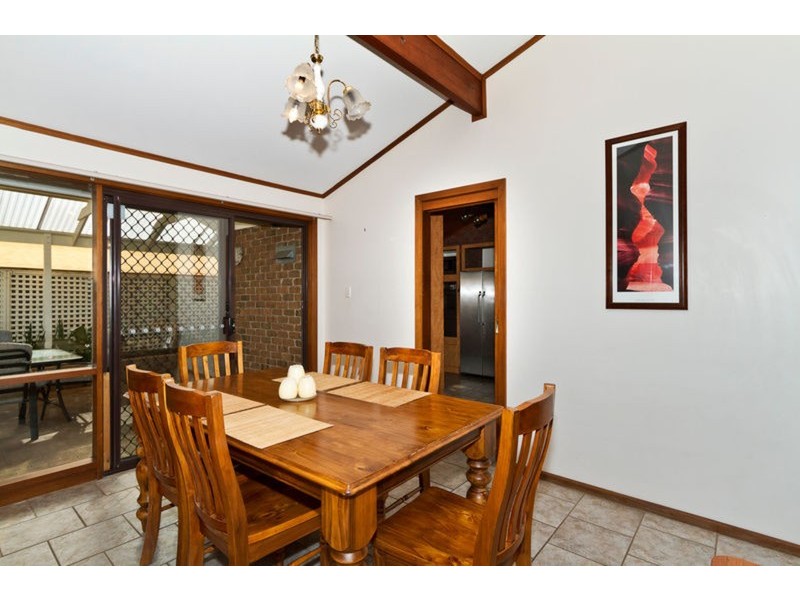 24 Zinfandel  Avenue, Wynn Vale SA 5127