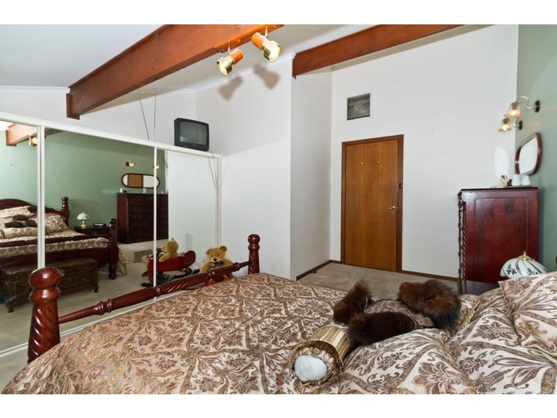 24 Zinfandel  Avenue, Wynn Vale SA 5127