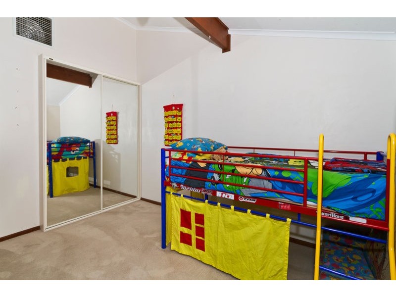 24 Zinfandel  Avenue, Wynn Vale SA 5127