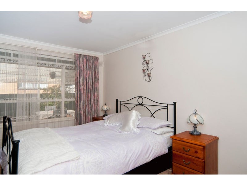 11 Livingston Avenue, Ingle Farm SA 5098