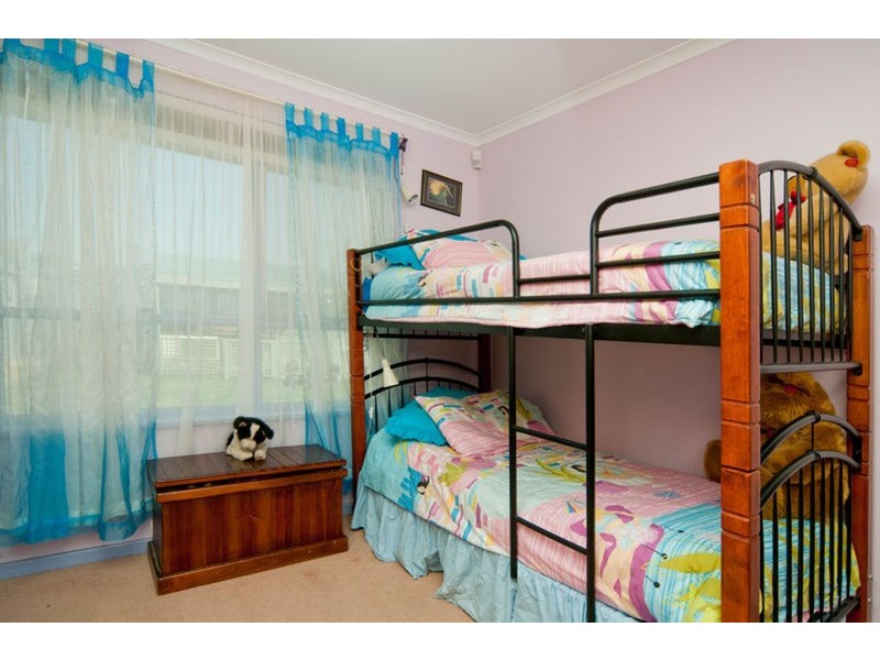 11 Livingston Avenue, Ingle Farm SA 5098