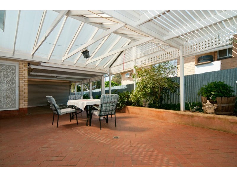 11 Livingston Avenue, Ingle Farm SA 5098