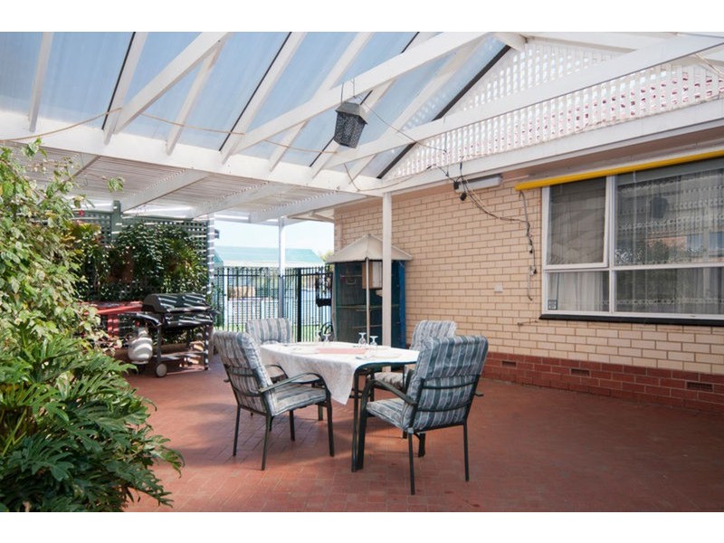 11 Livingston Avenue, Ingle Farm SA 5098