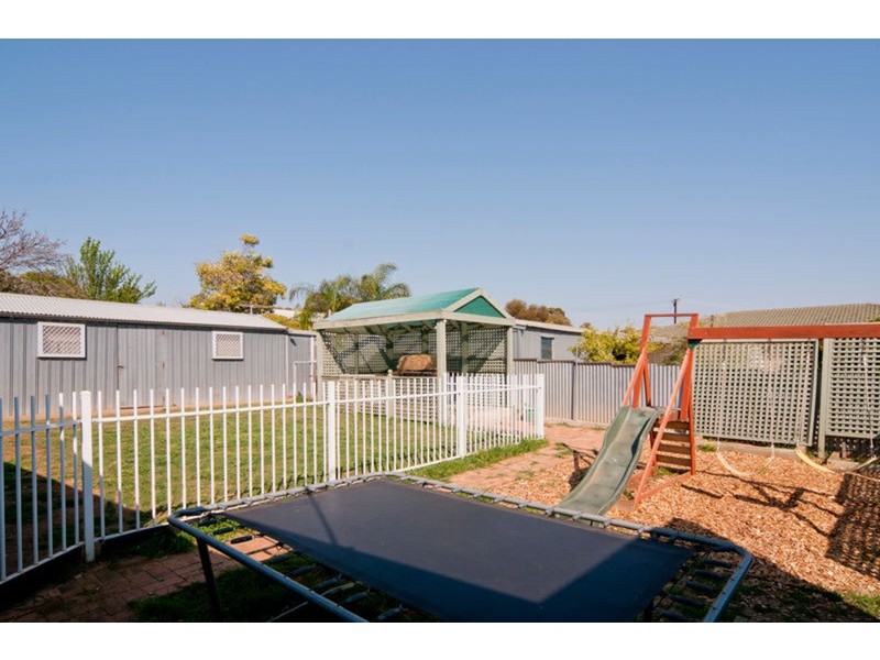 11 Livingston Avenue, Ingle Farm SA 5098