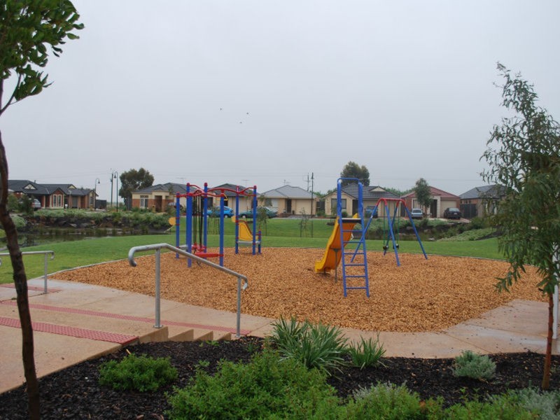 9 Maple Street, Munno Para West SA 5115