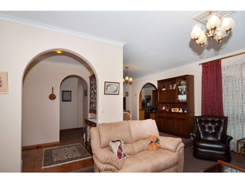 35 Fraser Avenue, St Agnes SA 5097