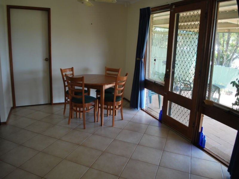 5 Mersey Court, Para Hills SA 5096