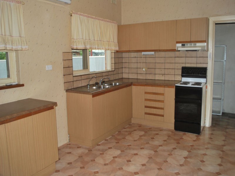 5 Gosfield Crescent, Hampstead Gardens SA 5086