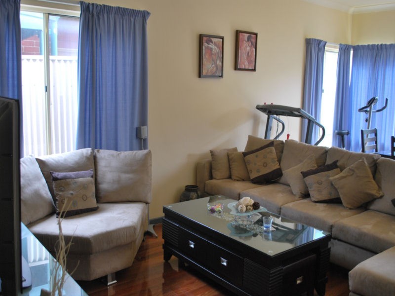 14  Chatswood Grove, Golden Grove SA 5125