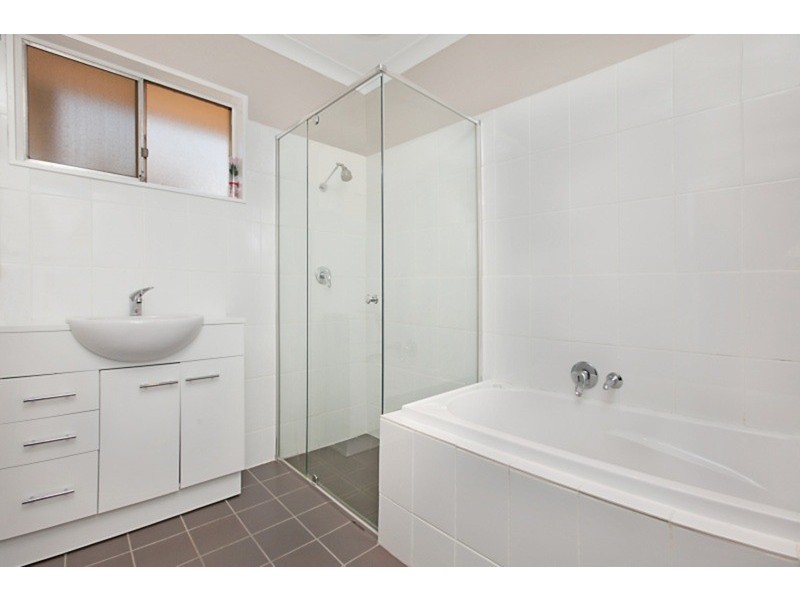 8 Avis Court, Valley View SA 5093