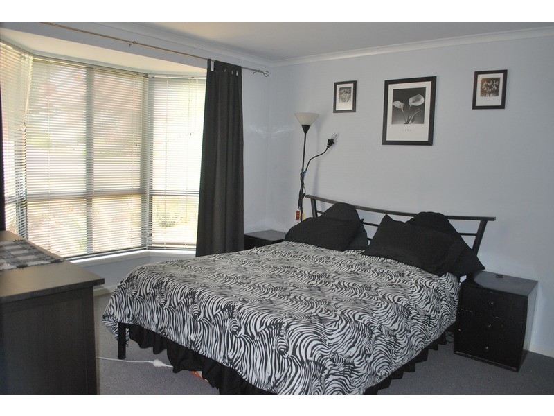 6 Farmhouse  Avenue, Walkley Heights SA 5098