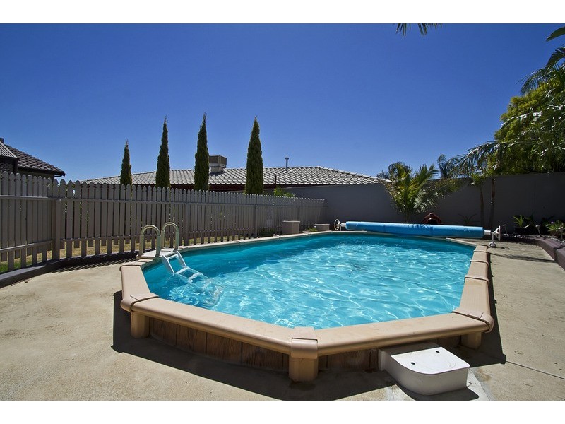 13 Severn Street, Para Hills SA 5096