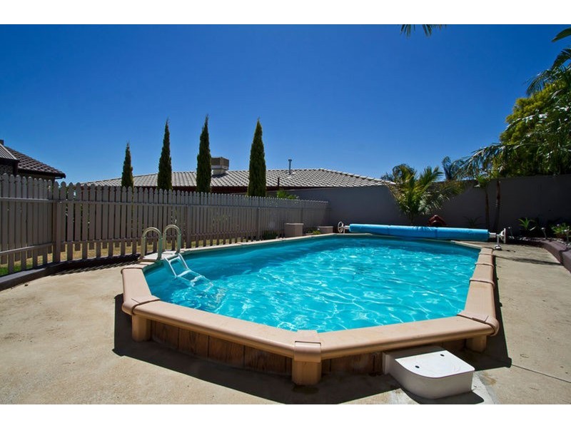 13 Severn Street, Para Hills SA 5096