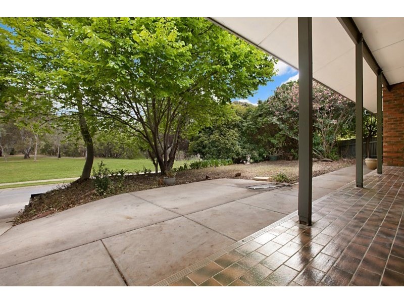 124 Brougham Drive, Valley View SA 5093