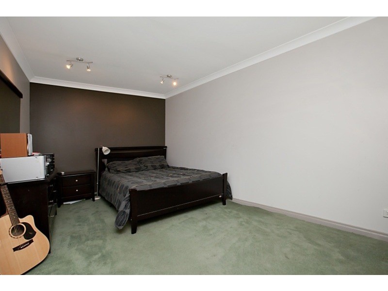 124 Brougham Drive, Valley View SA 5093