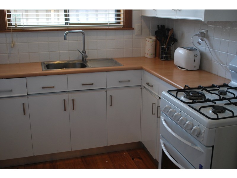 4 Jeff Street, Para Vista SA 5093