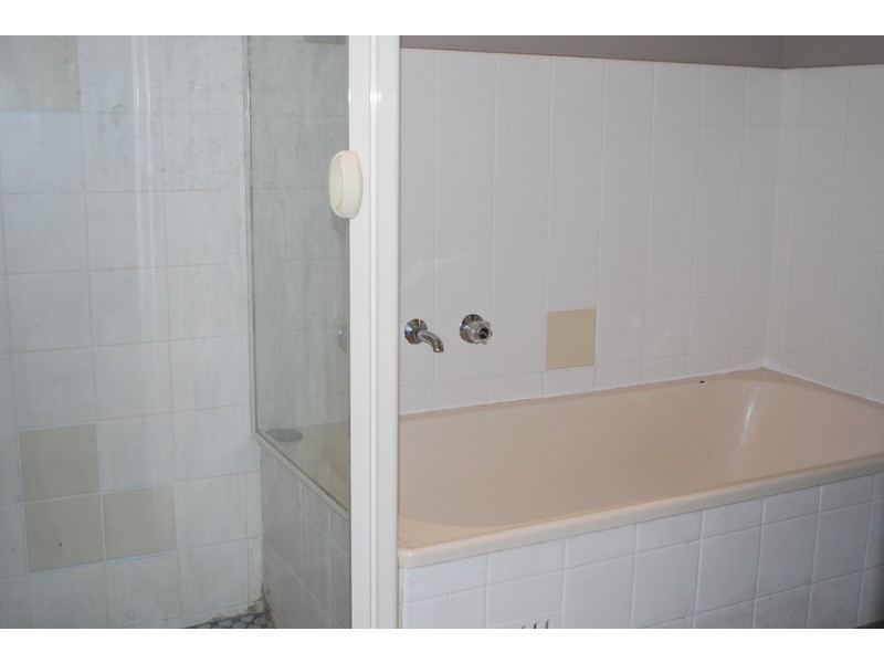 4 Jeff Street, Para Vista SA 5093