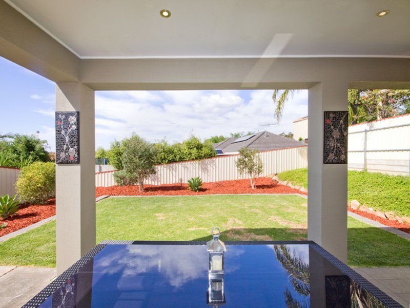 22 Swansea Circuit, Gulfview Heights SA 5096