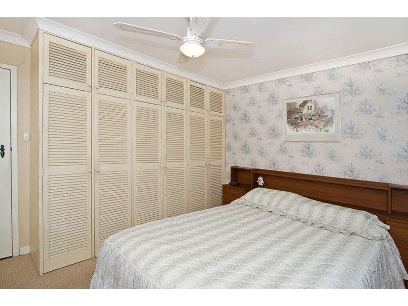 8 Jeff Street, Para Vista SA 5093