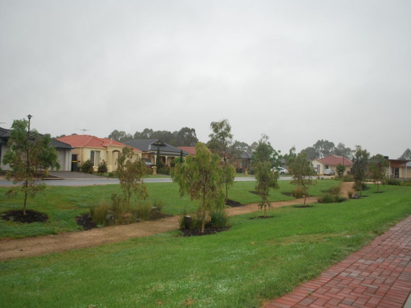 22 Almond Circuit, Munno Para West SA 5115