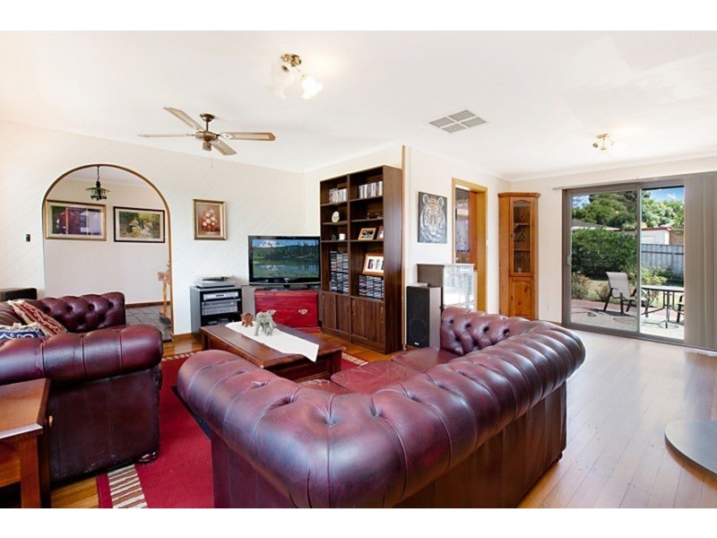 10 Brolga Street, Modbury Heights SA 5092
