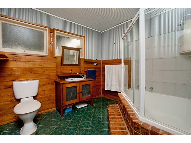 7 Bunbury Terrace, Valley View SA 5093