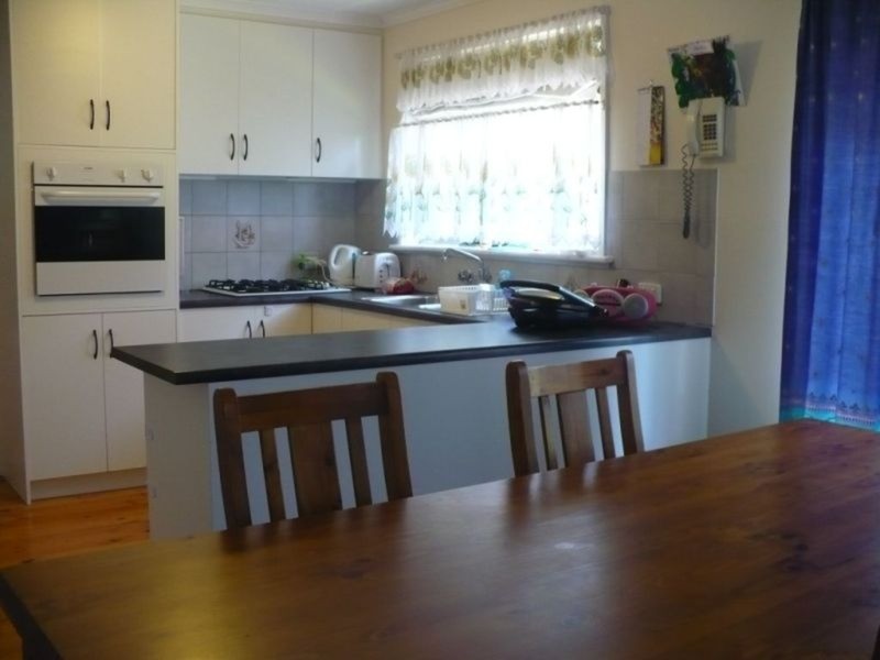 16 Batley Street, Para Vista SA 5093