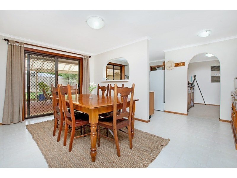 10 Niemeyer  Crescent, St Agnes SA 5097