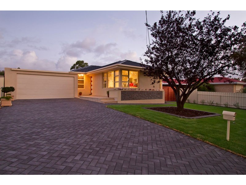 18 Blaxland Avenue, Ingle Farm SA 5098