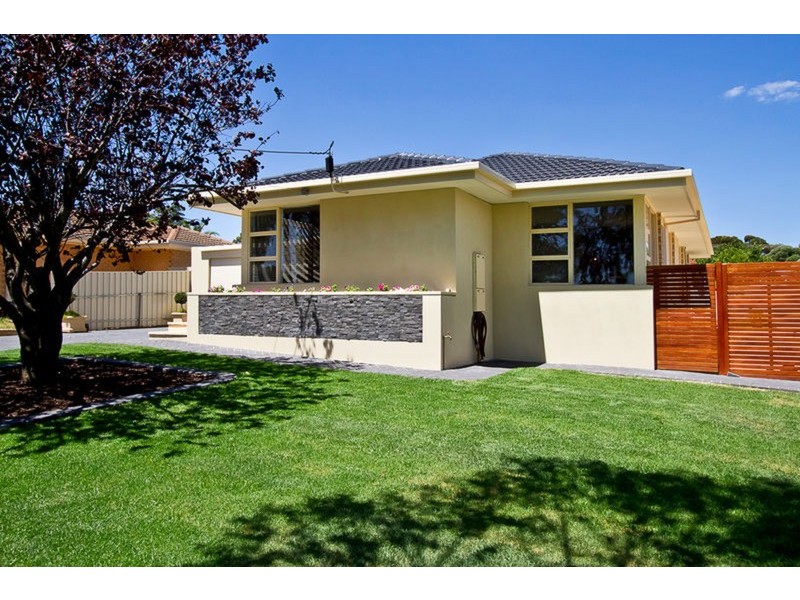 18 Blaxland Avenue, Ingle Farm SA 5098