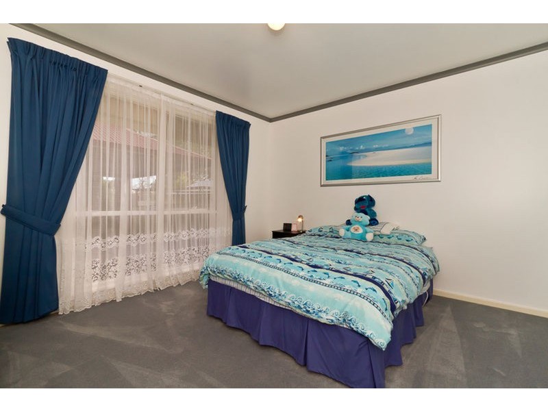 9  Grove  Street, Modbury SA 5092
