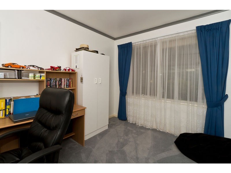 9  Grove  Street, Modbury SA 5092