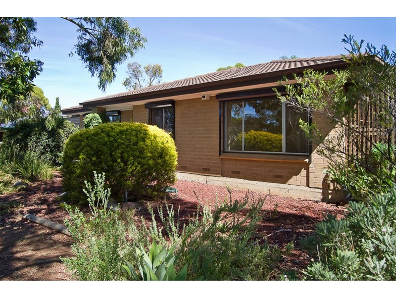 34 Chardonnay Crescent, Wynn Vale SA 5127