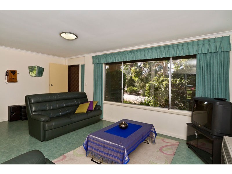 34 Chardonnay Crescent, Wynn Vale SA 5127