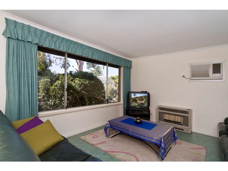 34 Chardonnay Crescent, Wynn Vale SA 5127