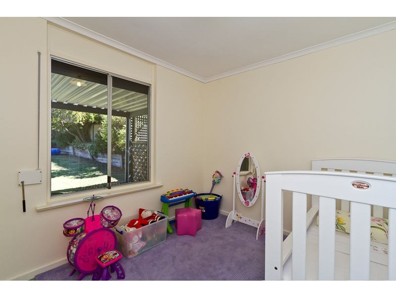 34 Chardonnay Crescent, Wynn Vale SA 5127