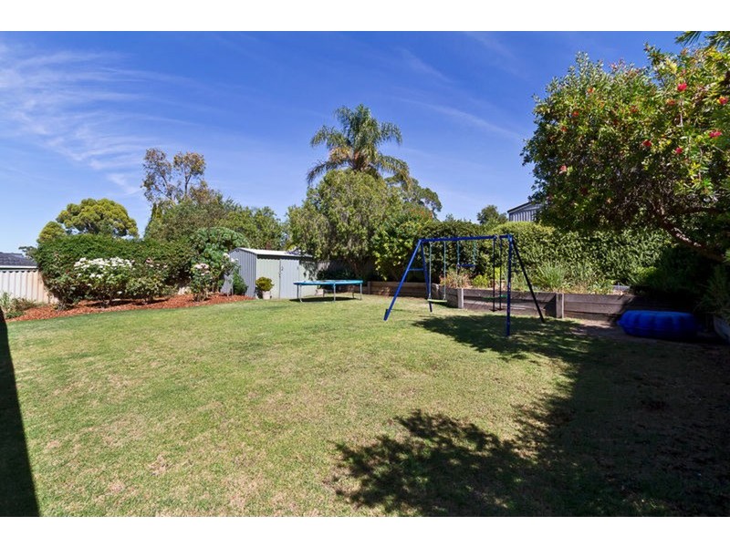 34 Chardonnay Crescent, Wynn Vale SA 5127