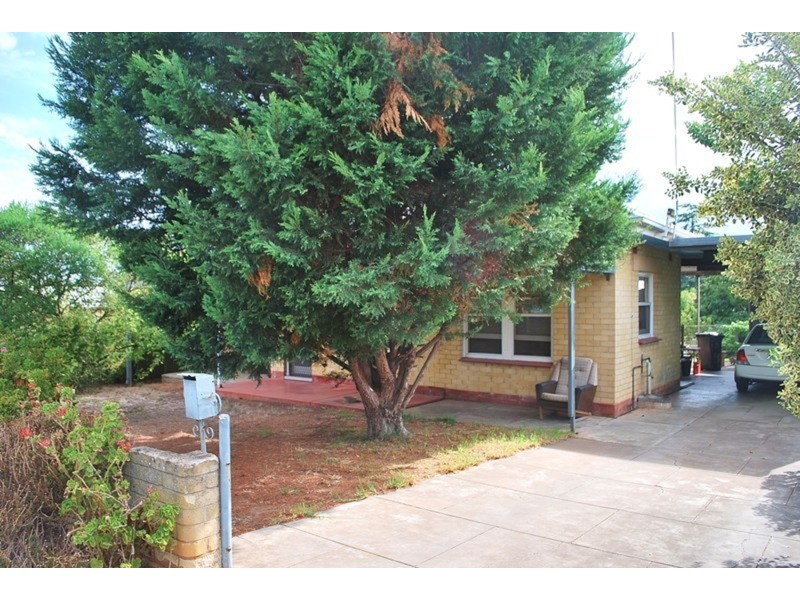 37 Blyth  Street, Clearview SA 5085