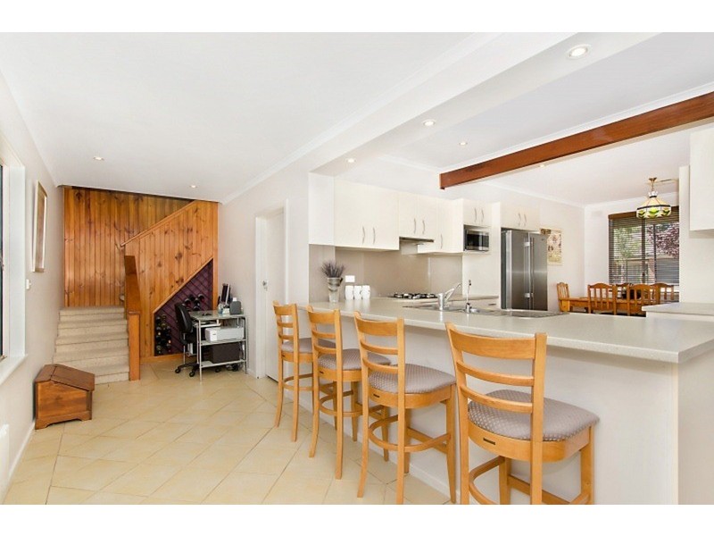 3 Snowy Drive, Valley View SA 5093