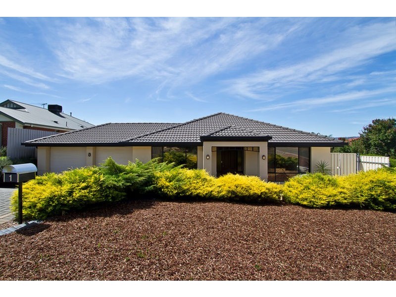 1 Lilford  Court, Greenwith SA 5125