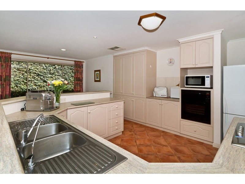 24 Bilney Drive, Athelstone SA 5076