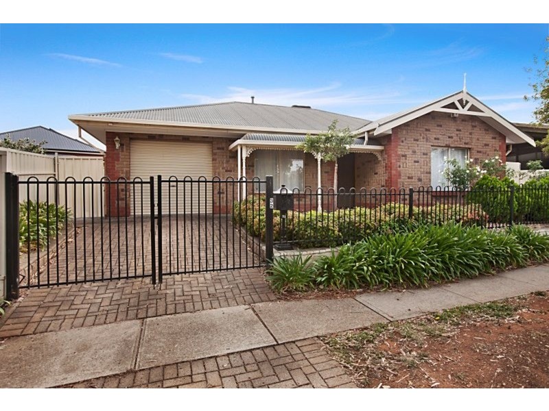32 Prescott Street, Clearview SA 5085
