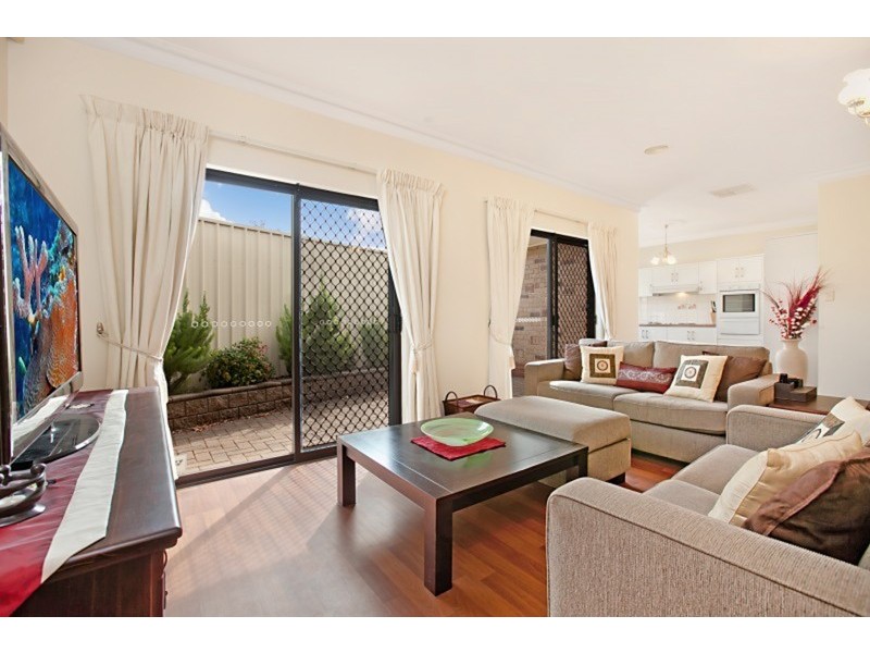 32 Prescott Street, Clearview SA 5085